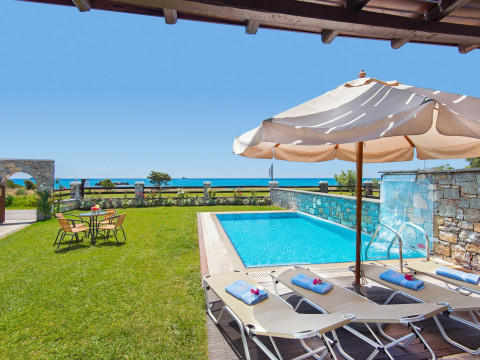 Horizon Line Villas