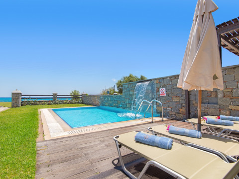Horizon Line Villas