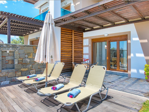 Horizon Line Villas
