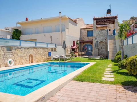 VILLA ANASTASIA KALYVES