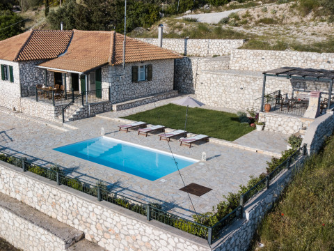 Villa Aurora