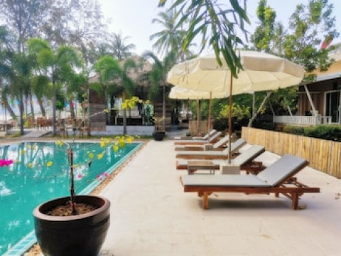 VILLA CHA-CHA KRABI BEACHFRONT RESORT