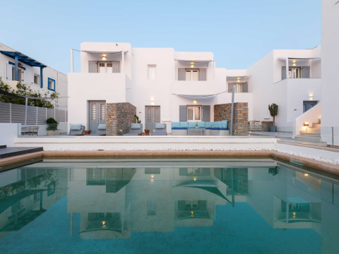 Villa Kelly Rooms  Suites Paros