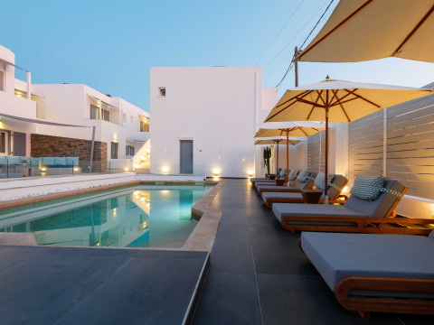 Villa Kelly Rooms  Suites Paros