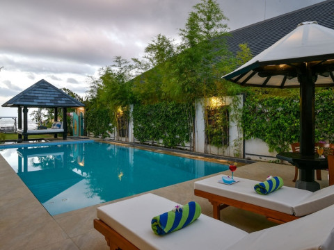 Villa Lovina Beach 2