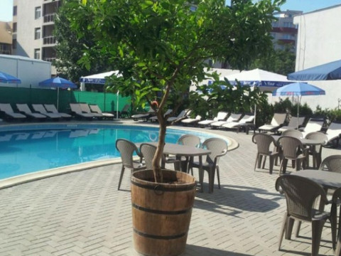 Villa Mare / Iglika
