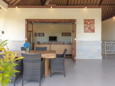 Villa Oscar