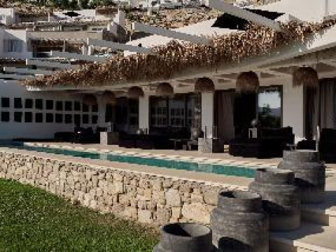 Villa Panormos (By Myconian Collection)