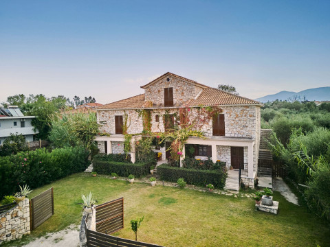 Villa Pounente Apartments