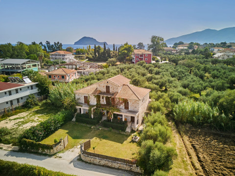 Villa Pounente Apartments