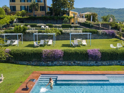 Villa Riviera
