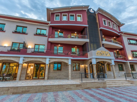Villa Sintica
