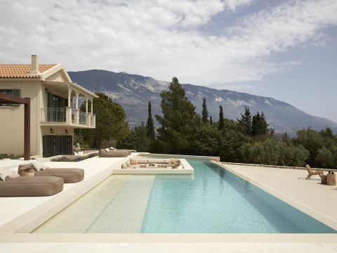 Villa Sui Generis