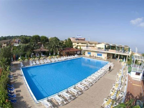 Villaggio Club La Pace