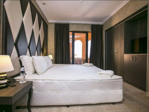 VILLAS ELENITE PREMIUM