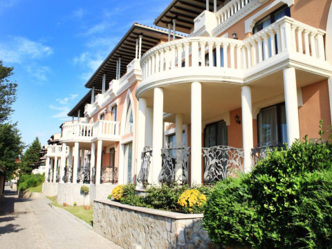 VILLAS ELENITE PREMIUM