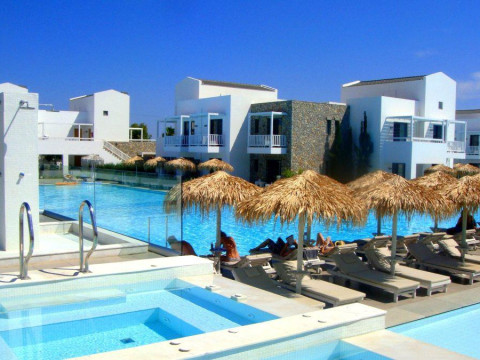 VILLAS-MELTEMI