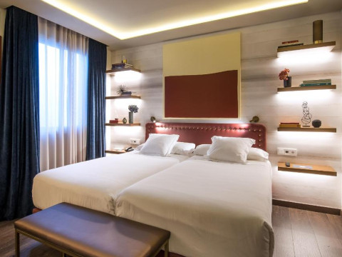Hotel Vincci Mae