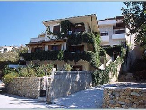 Virginia Hotel Samos
