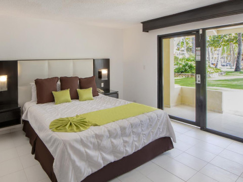 Viva Wyndham Dominicus Beach