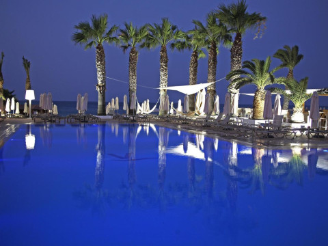Vrissiana Beach Hotel