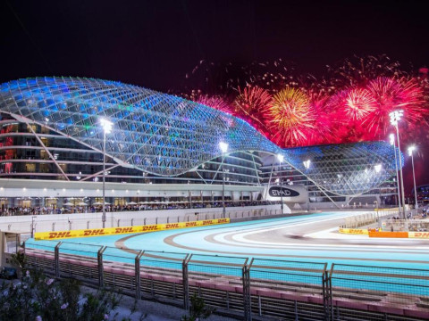W ABU DHABI - YAS ISLAND