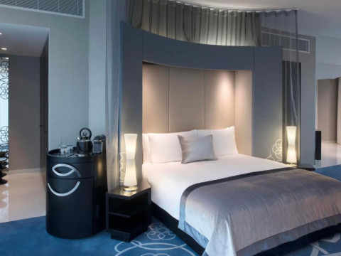 W Doha