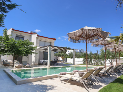 W Villas Halkidiki