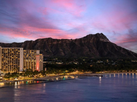 Waikiki Beach Marriott Resort & Spa