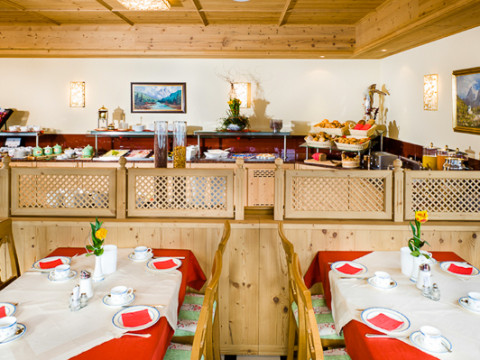 Waldhof Ferienhotel