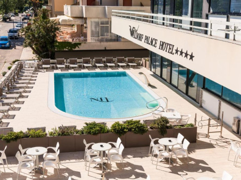 Waldorf Palace Hotel