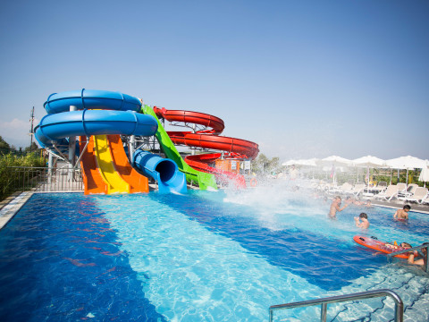 Water Side Resort & Spa