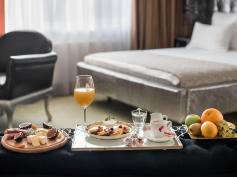 Weekend Boutique Hotel