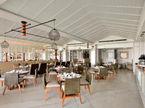 Weligama Bay Marriott Resort and Spa