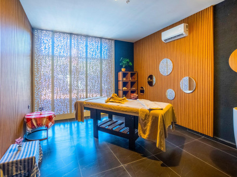 Long Beach Club Nature