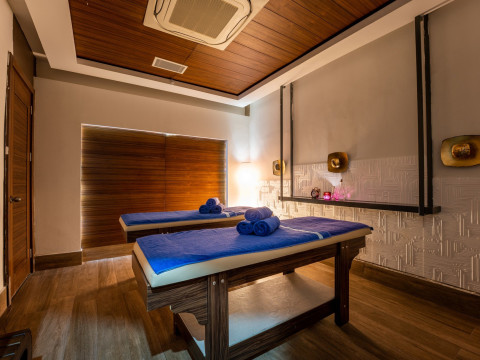 Dosinia Luxury