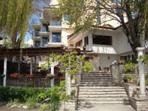 CLUB HOTEL SERA