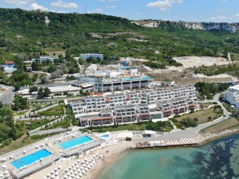 White Lagoon Beach Resort