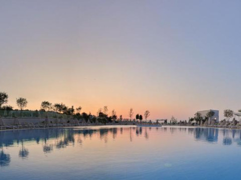 White Lagoon Beach Resort