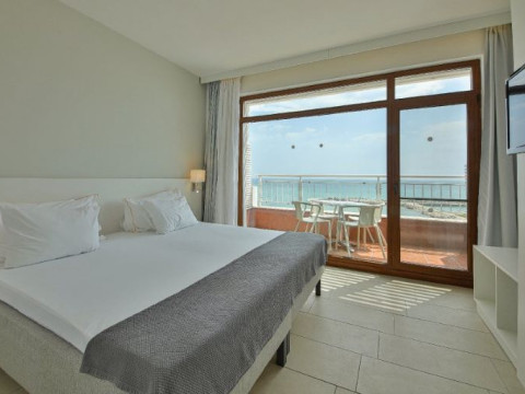 White Lagoon Beach Resort