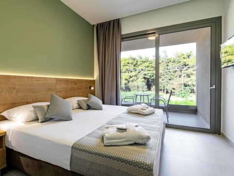 White Olive Elite Hotel