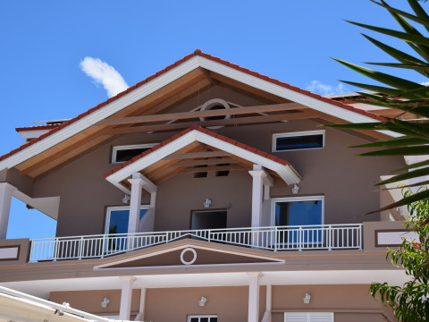 White Sands Beach Hotel