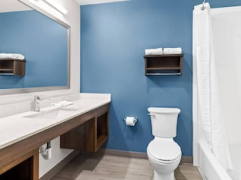 WoodSpring Suites South Houston Hobby