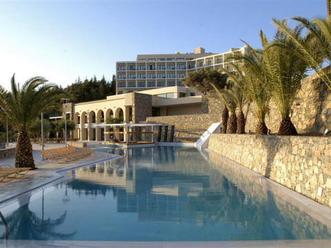 ZEUS ELEVA MIRABELLO BAY