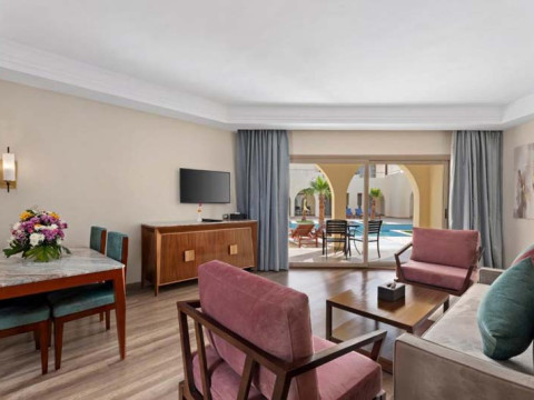 XANADU MAKADI BAY