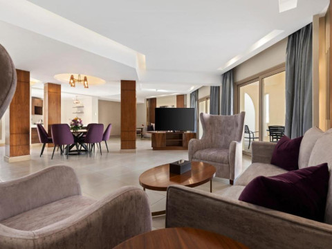 XANADU MAKADI BAY