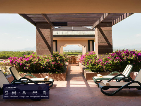 XANADU RESORT HOTEL