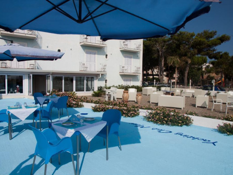 Yachting Club Mare