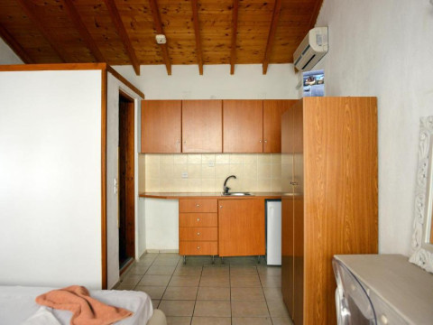 Hotel Yalis Studios
