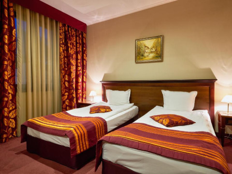 YANTRA GRAND HOTEL